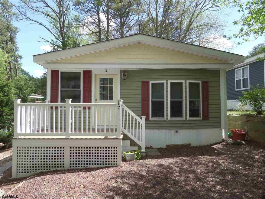 821 Jackson St, Camden, NJ 08104 - photo 1