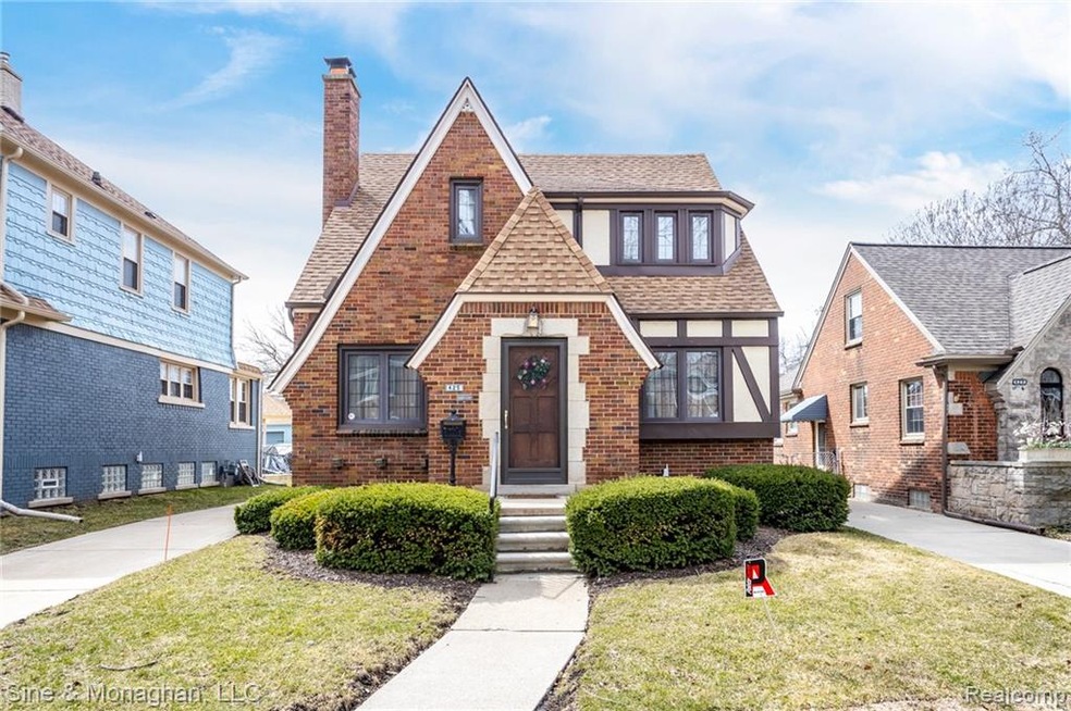 425 Cloverly Exteriors S002.jpg