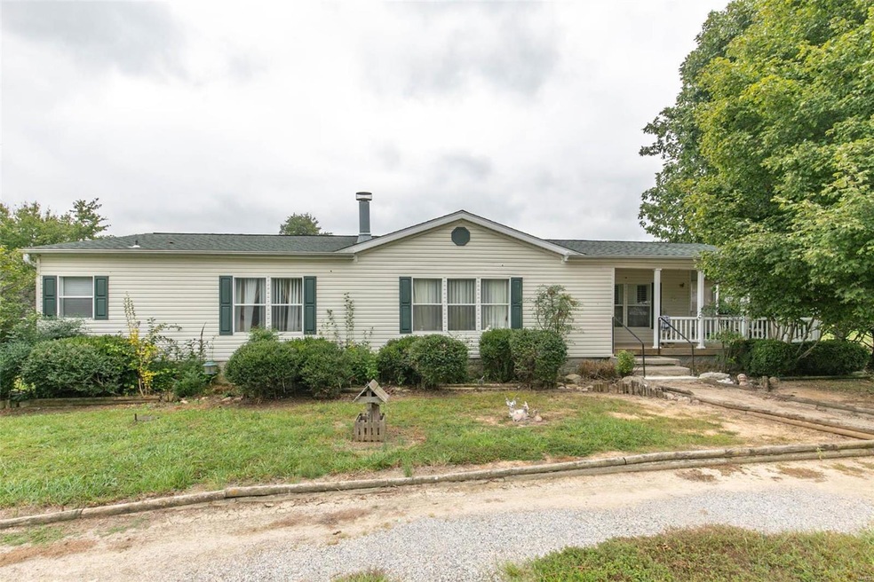 58 Douglas Ln, Poplar Bluff, MO 63901 - photo 1