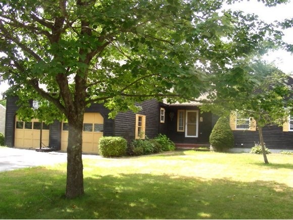 10 Evans Cir, Keene, NH 03431 - photo 1