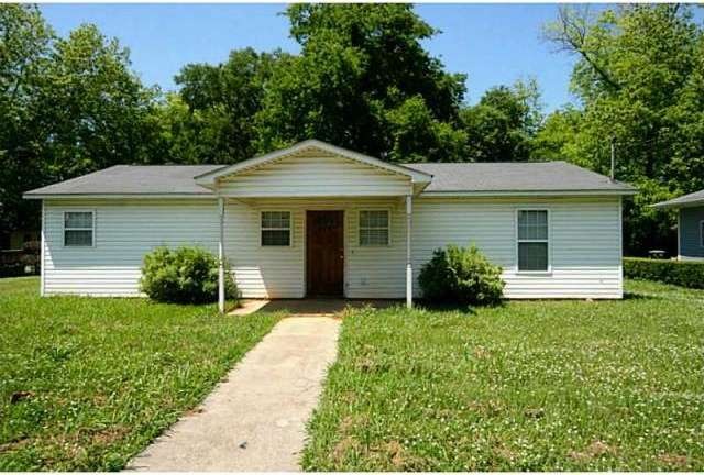 207 Thompson St, Cedartown, GA 30125 - photo 1