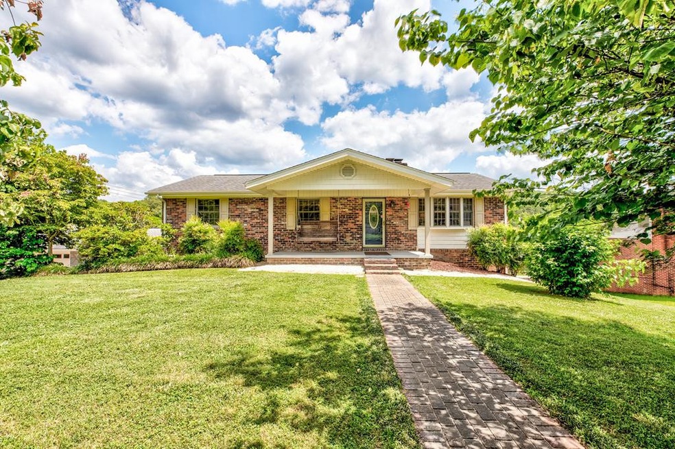 500 Ensley Dr, Knoxville, TN 37920 - photo 1