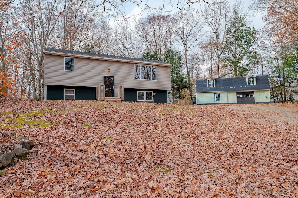 14 Webster St, Springvale, ME 04083 - photo 1