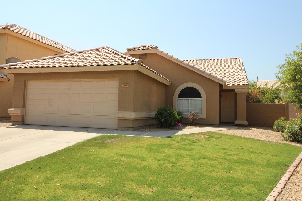 1671 E Flint St unit 3, Chandler, AZ 85225 - photo 1