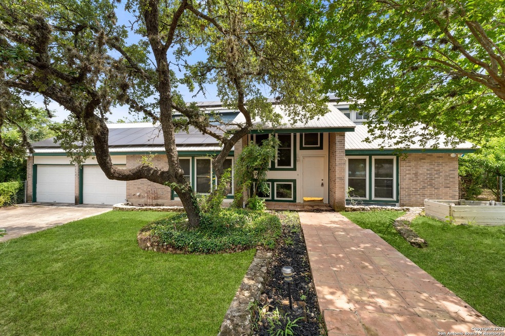 20619 Helotes Creek Rd, Helotes, TX 78023 - photo 1