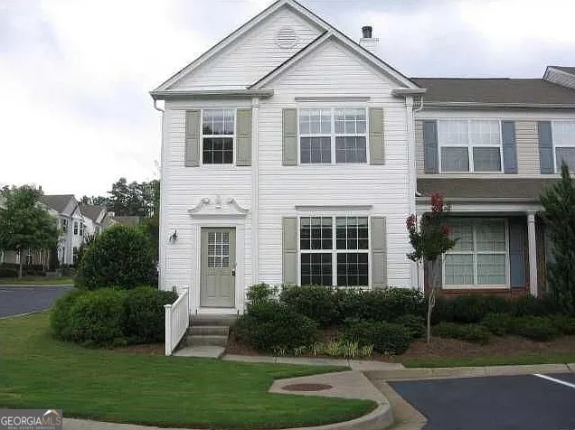 1035 Prestwyck Ct, Alpharetta, GA 30004 - photo 1