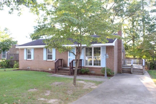 821 Ransome St, Roanoke Rapids, NC 27870 - photo 1