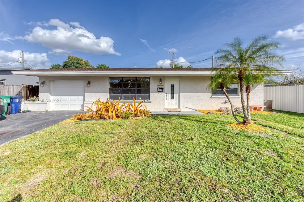 2707 Oleander Dr, Miramar, FL 33023 - photo 1