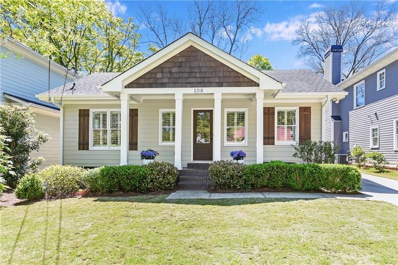 A perfect bungalow in Oakhurst!