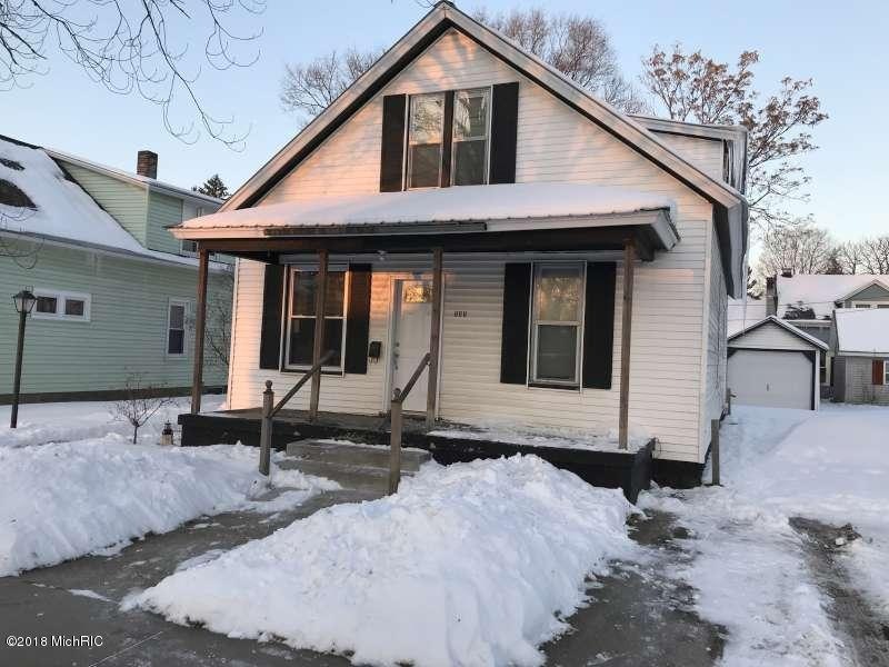111 Franklin, garage beyond