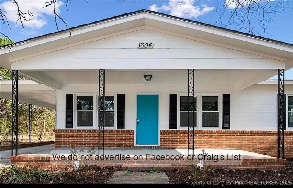 For Rent $1,295/month