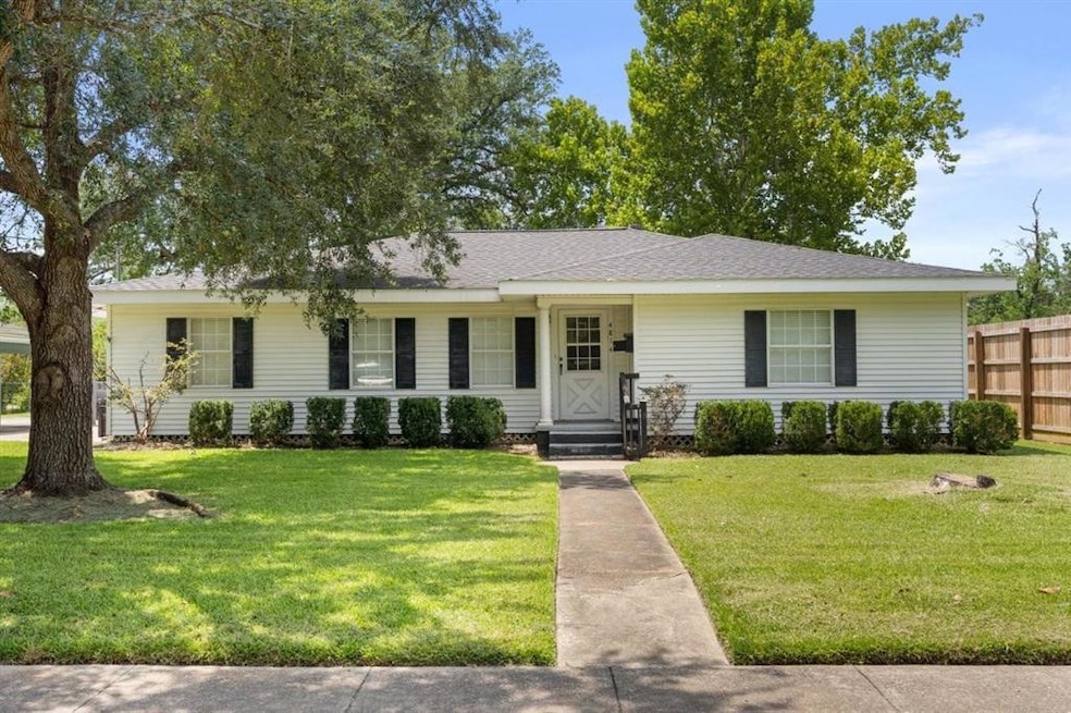 4814 Sale Ln, Lake Charles, LA 70605 - photo 1