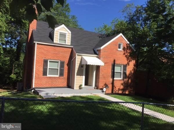 2107 Ramblewood Dr, District Heights, MD 20747 - photo 1