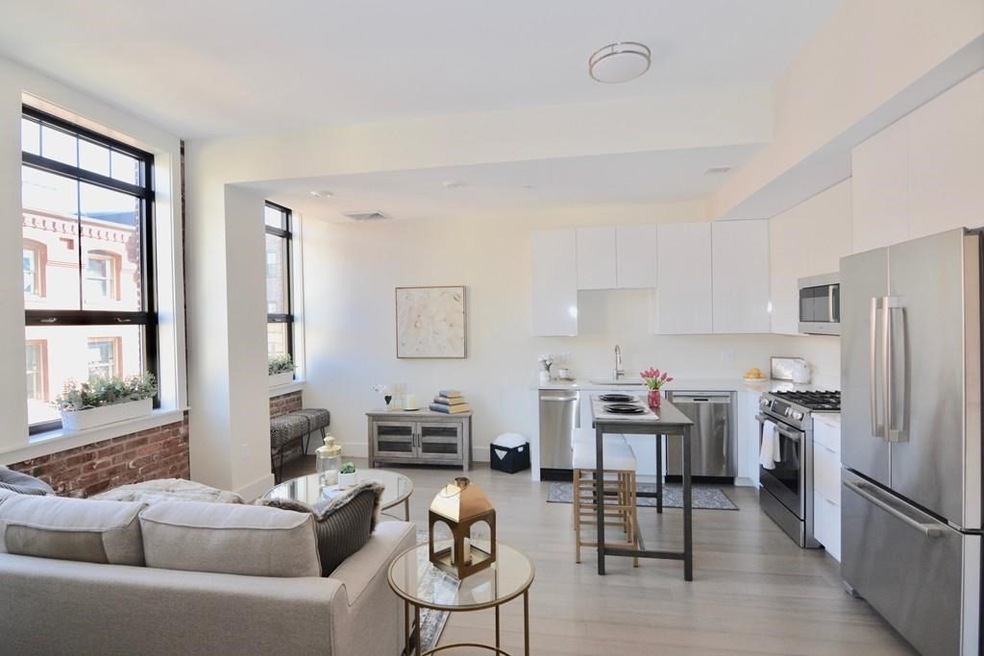 Forecaster 121 unit 509, Boston, MA 02114 - photo 1