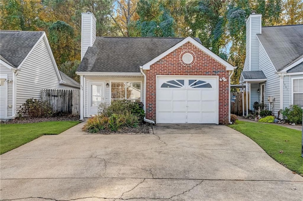 1959 Brittania Cir, Woodstock, GA 30188 - photo 1