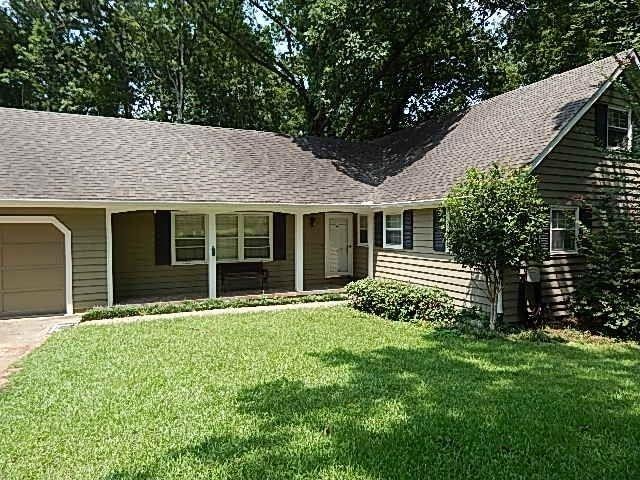327 Alexandria Dr, Macon, GA 31210 - photo 1