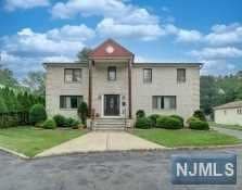 138 W Northfield Rd, Livingston, NJ 07039 - photo 1