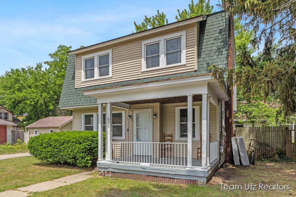 For Sale $219,900 • Co-Listing Agent