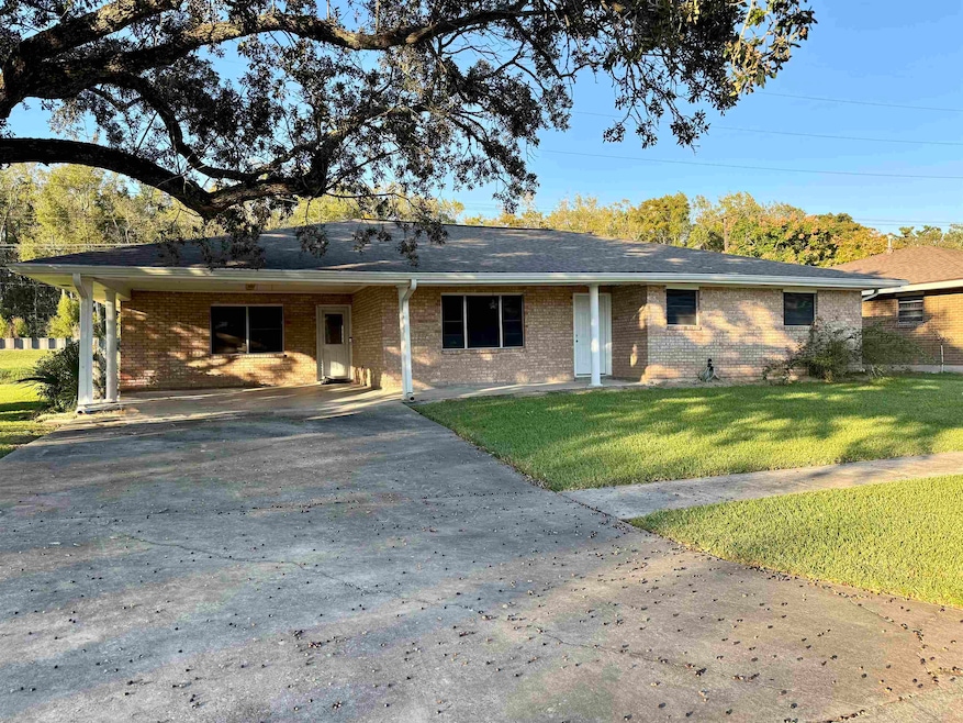 1635 Filmore St, Morgan City, LA 70380 - photo 1