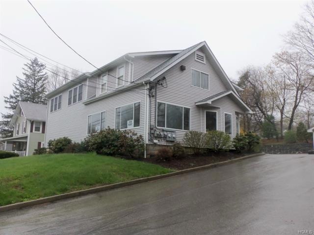 2064 E Main St unit 2-C, Cortlandt Manor, NY 10567 - photo 1