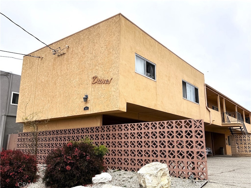 For Rent $2,400/month