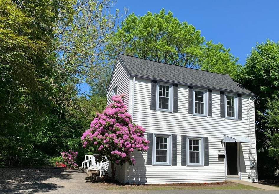 224 Hull St, Hingham, MA 02043 - photo 1