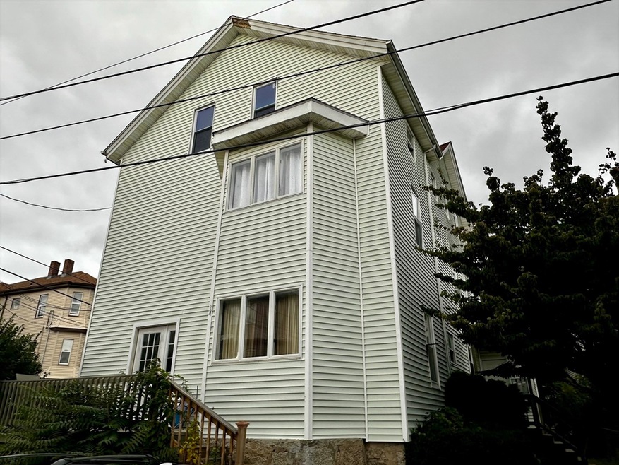 34 Hood St, Fall River, MA 02720 - photo 1