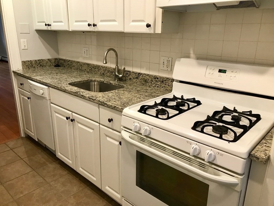 8 Mount Ida St unit 1, Newton, MA 02458 - photo 1