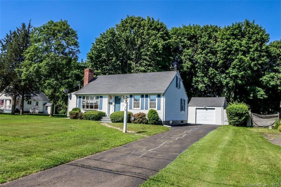 9 Calhoun Ave, Trumbull, CT 06611 - photo 1