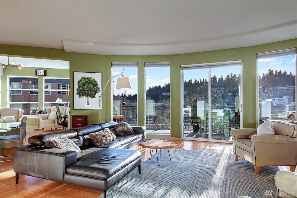 7800 SE 27th St unit 303, Mercer Island, WA 98040 - photo 1