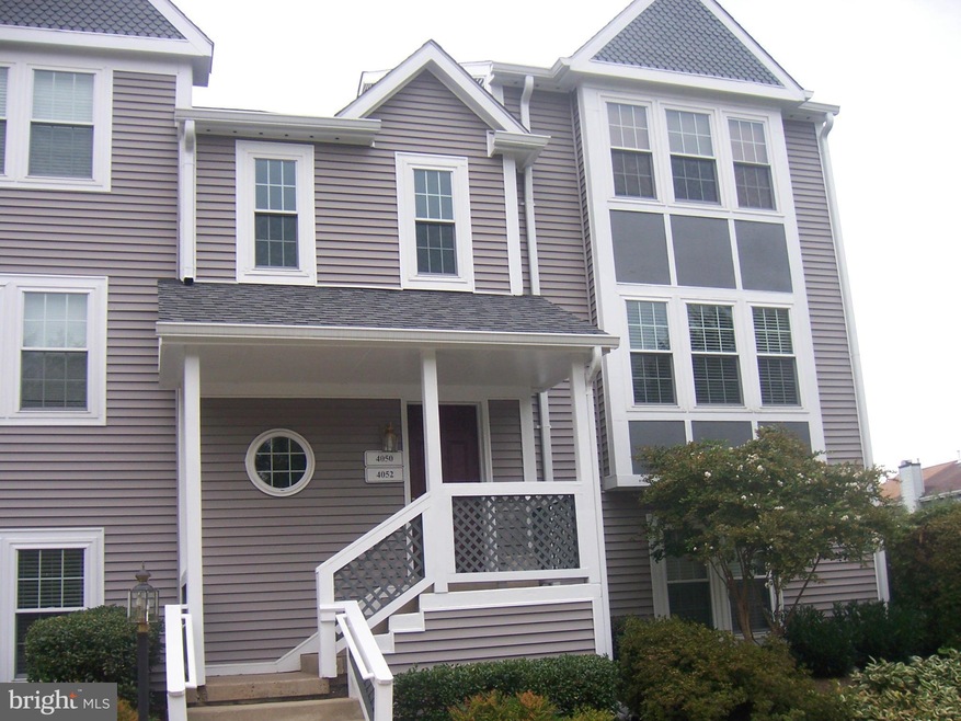 4052A Grays Pointe Rd unit A, Fairfax, VA 22033 - photo 1