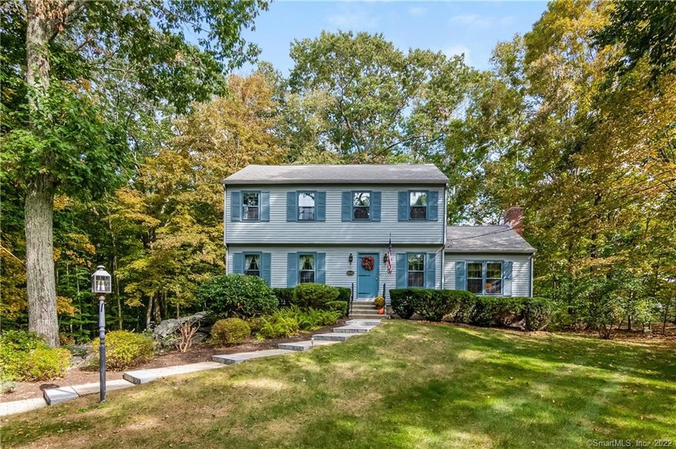 241 Barnshed Ln, Guilford, CT 06437 - photo 1