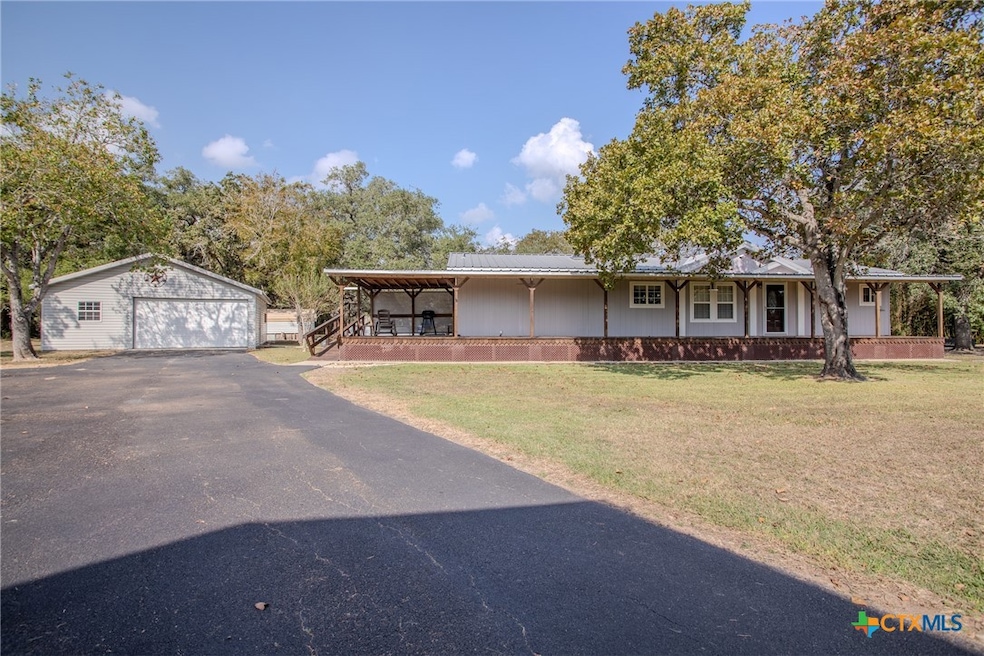 64 Colake Dr, Victoria, TX 77905 - photo 1
