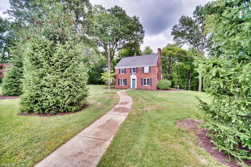 7769 Columbia Rd, Olmsted Falls, OH 44138 - photo 1