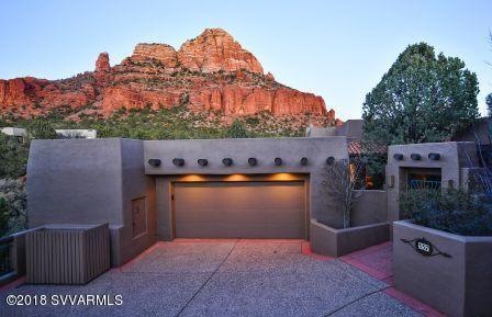Elephant Rock front view of home