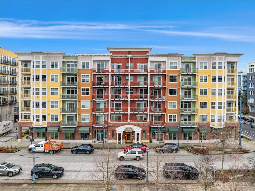 For Sale $585,000 • Co-Listing Agent