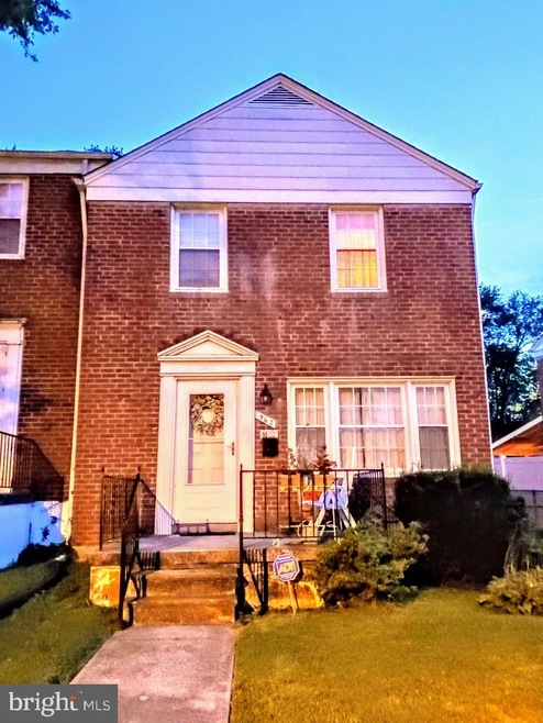 962 Fairmount Ave, Towson, MD 21204 - photo 1