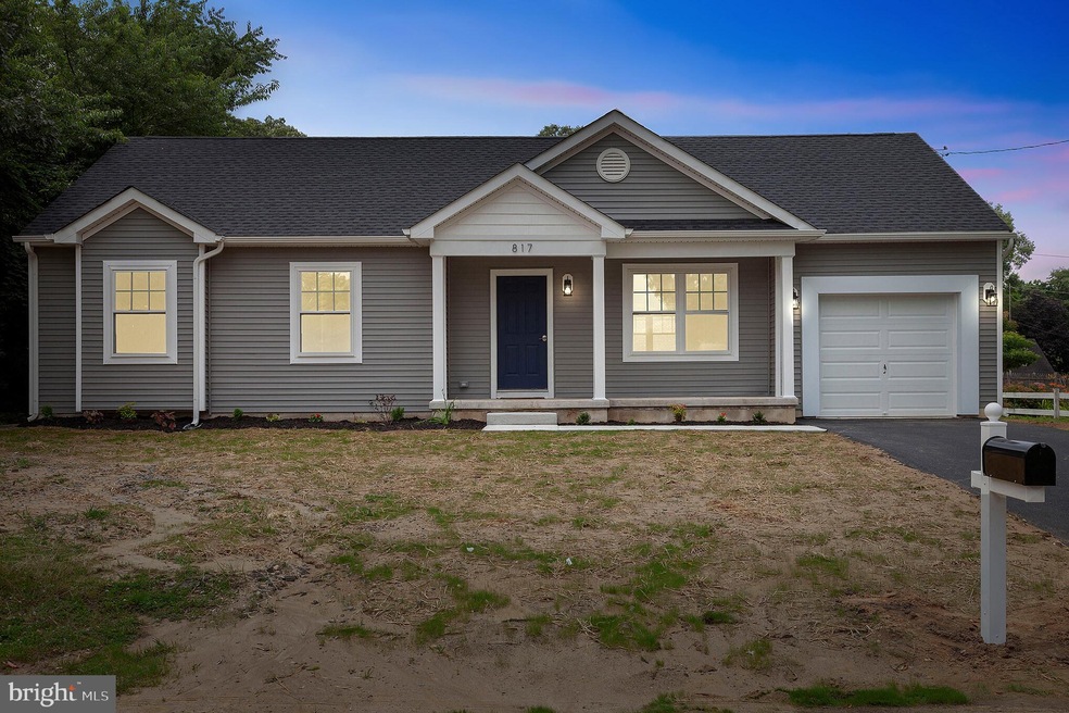 817 Virginia Ave, Woodbury, NJ 08096 - photo 1