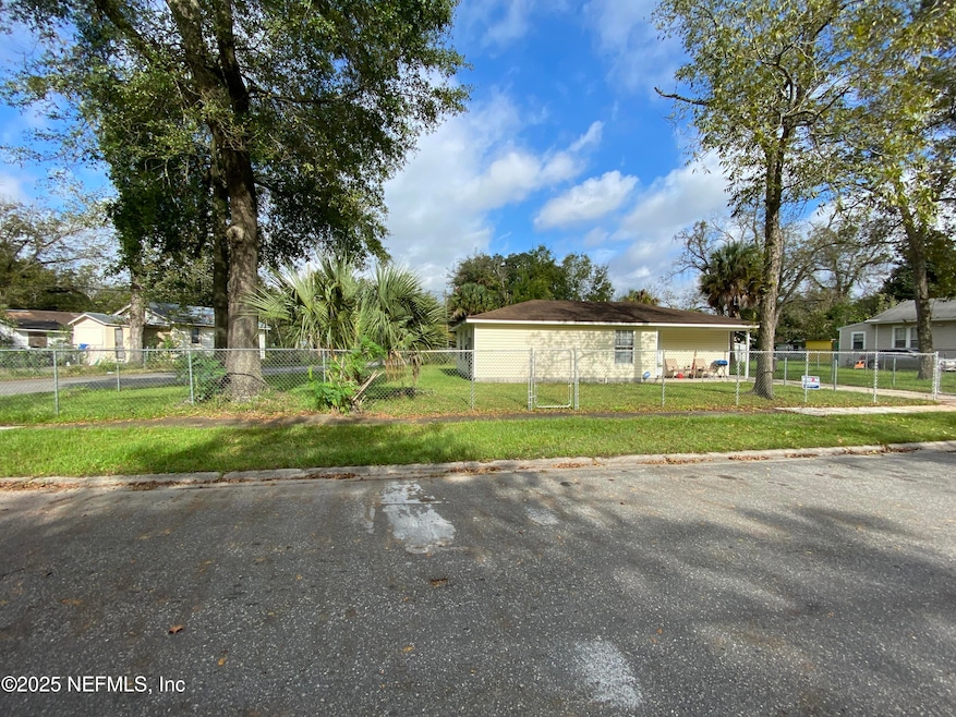 1989 Mcquade St, Jacksonville, FL 32209 - photo 1