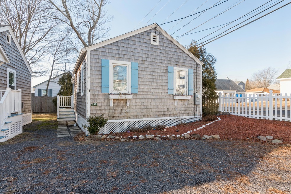 02_15SeacliffAve_4_2002_HiRes