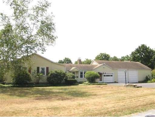 66 E Myrtle St, Orange, MA 01364 - photo 1