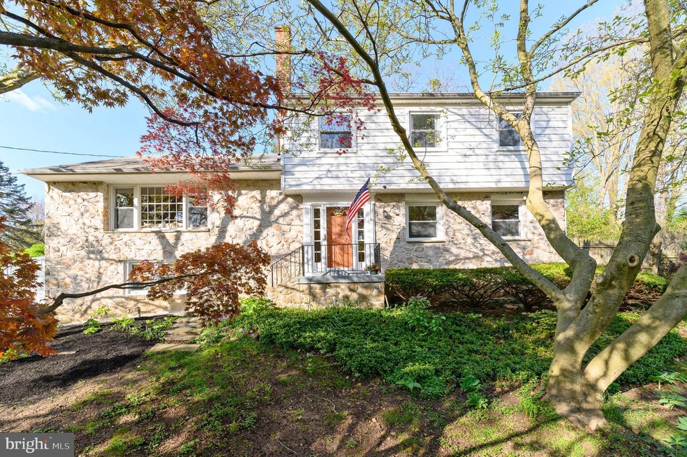 206 Knoll Rd, Wallingford, PA 19086 - photo 1