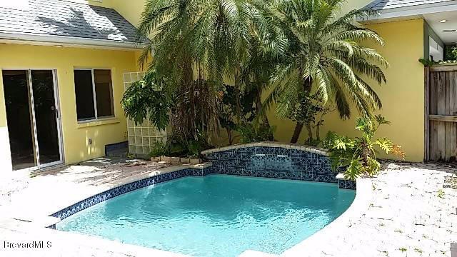 108 S 3rd St, Cocoa Beach, FL 32931 - photo 1