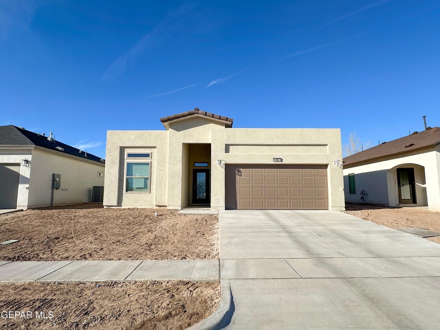 341 Plateau Dr, Socorro, TX 79927 - photo 1