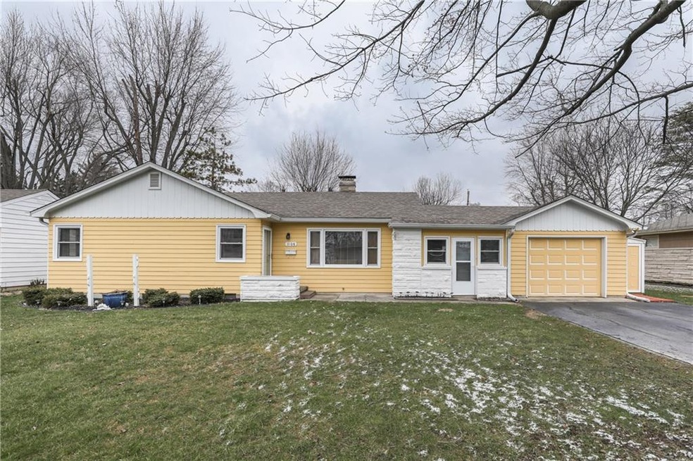 1108 E Jefferson St, Franklin, IN 46131 - photo 1