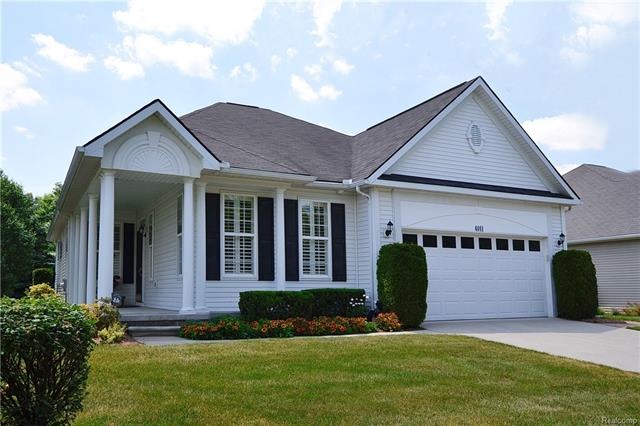 4011 Hillsdale Dr unit 263, Auburn Hills, MI 48326 - photo 1