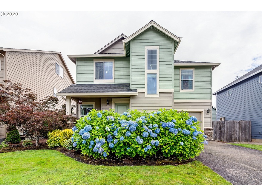 927 NW 2nd Ave, Canby, OR 97013 - photo 1