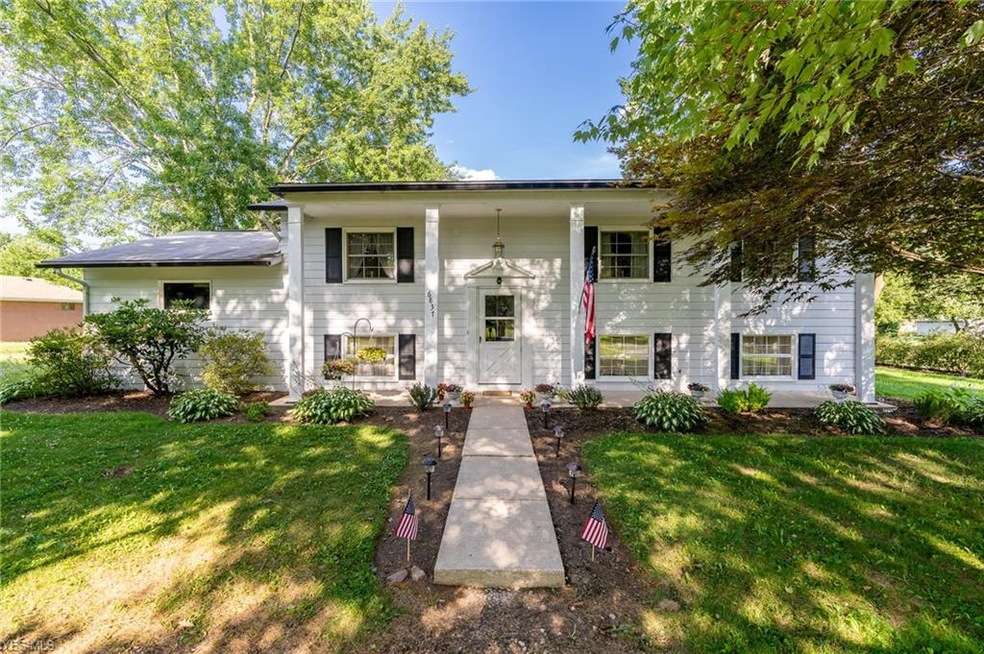 6837 Kepler Rd, Clinton, OH 44216 - photo 1