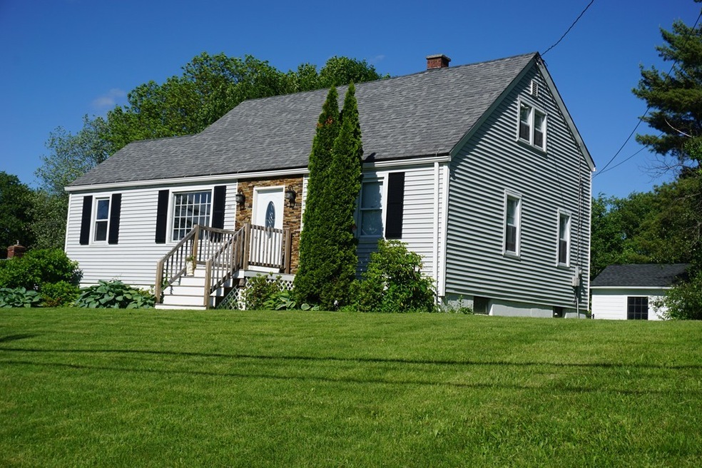 569 Lebanon Hill Rd, Southbridge, MA 01550 - photo 1