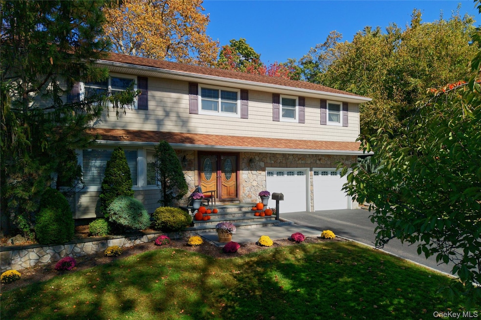 Pending $2,250,000 • Co-Listing Agent